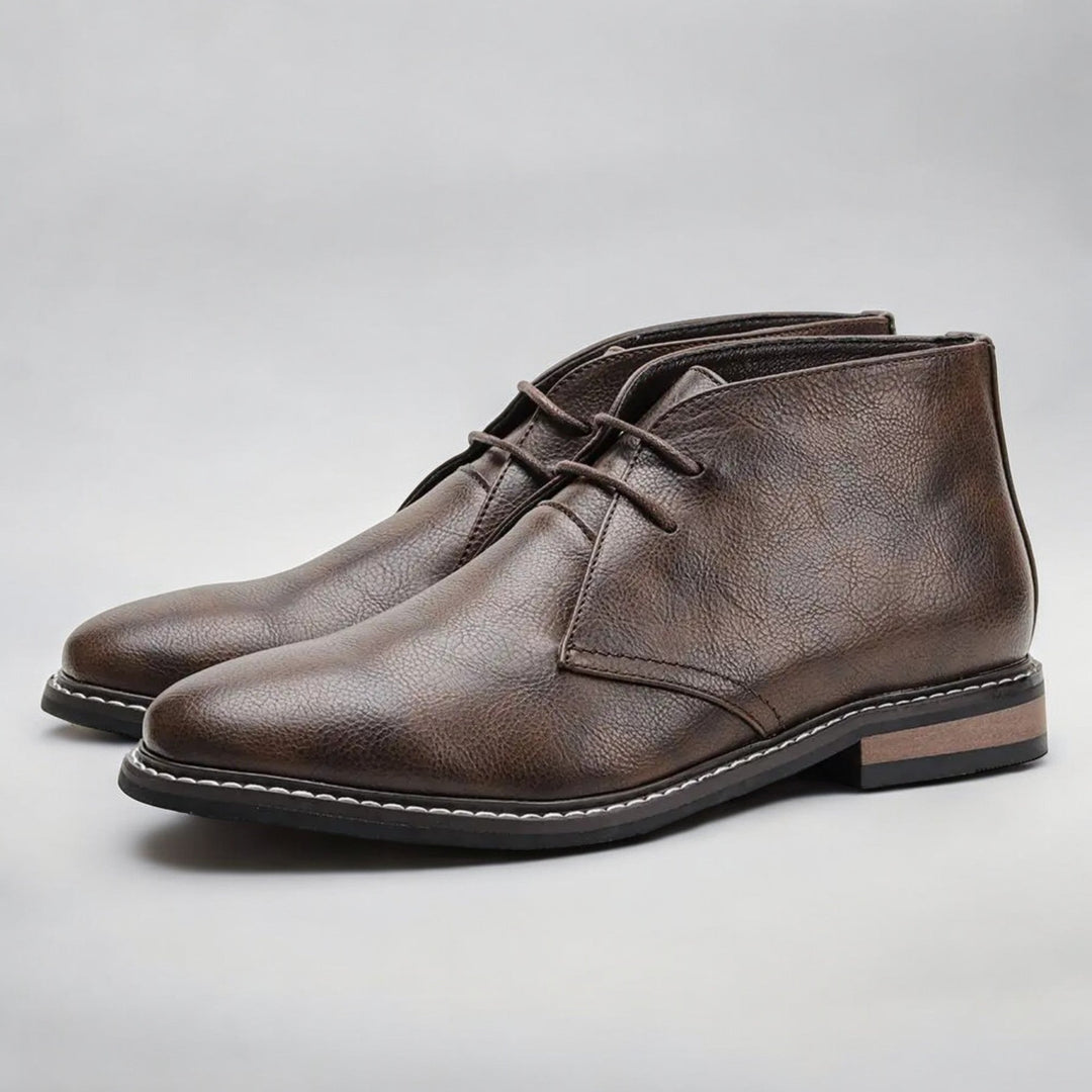 Harold | Leather Chukka Boots