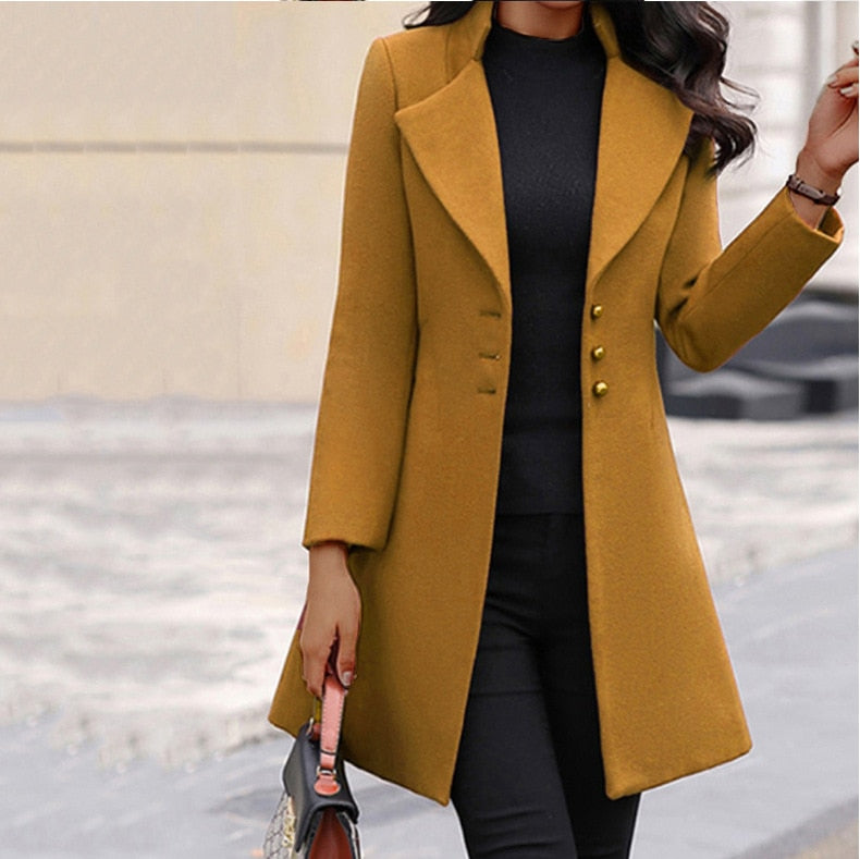 Gala | Chic Buttoned Overcoat