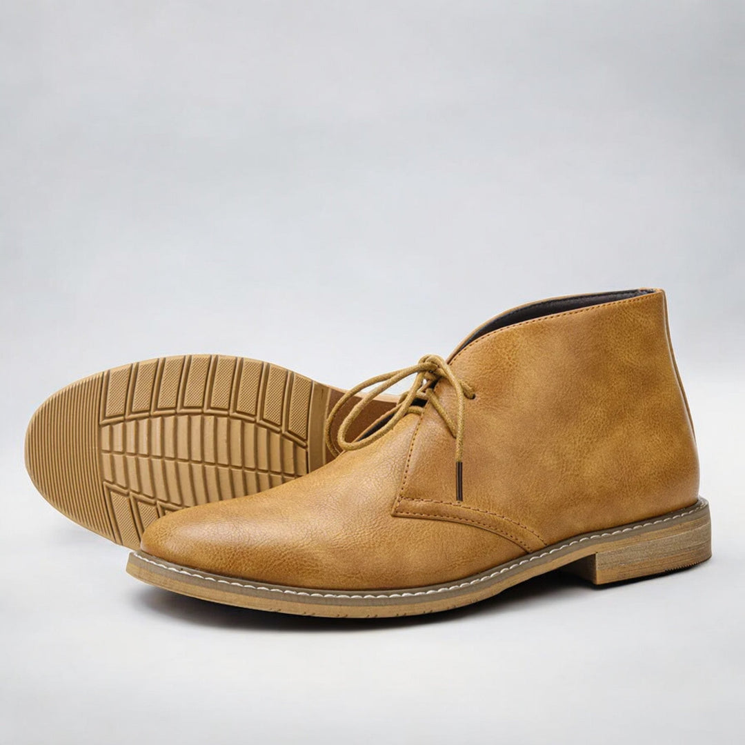 Harold | Leather Chukka Boots