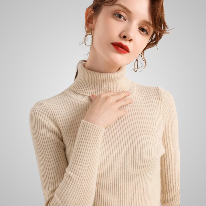 Elena | Soft and Elegant Winter Sweater