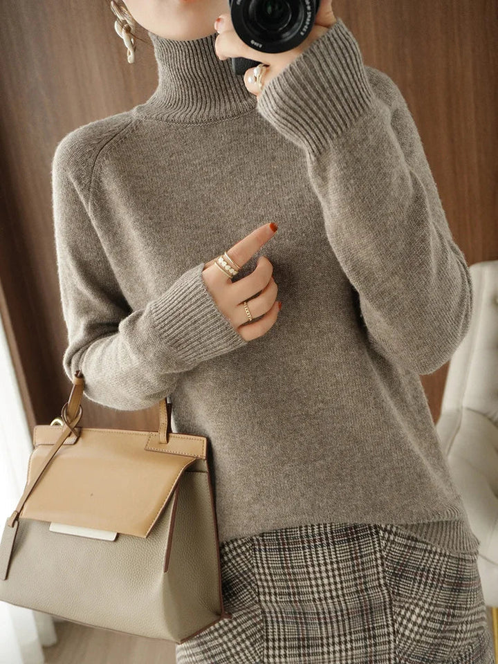 Addison | Extra-fine Merino turtleneck