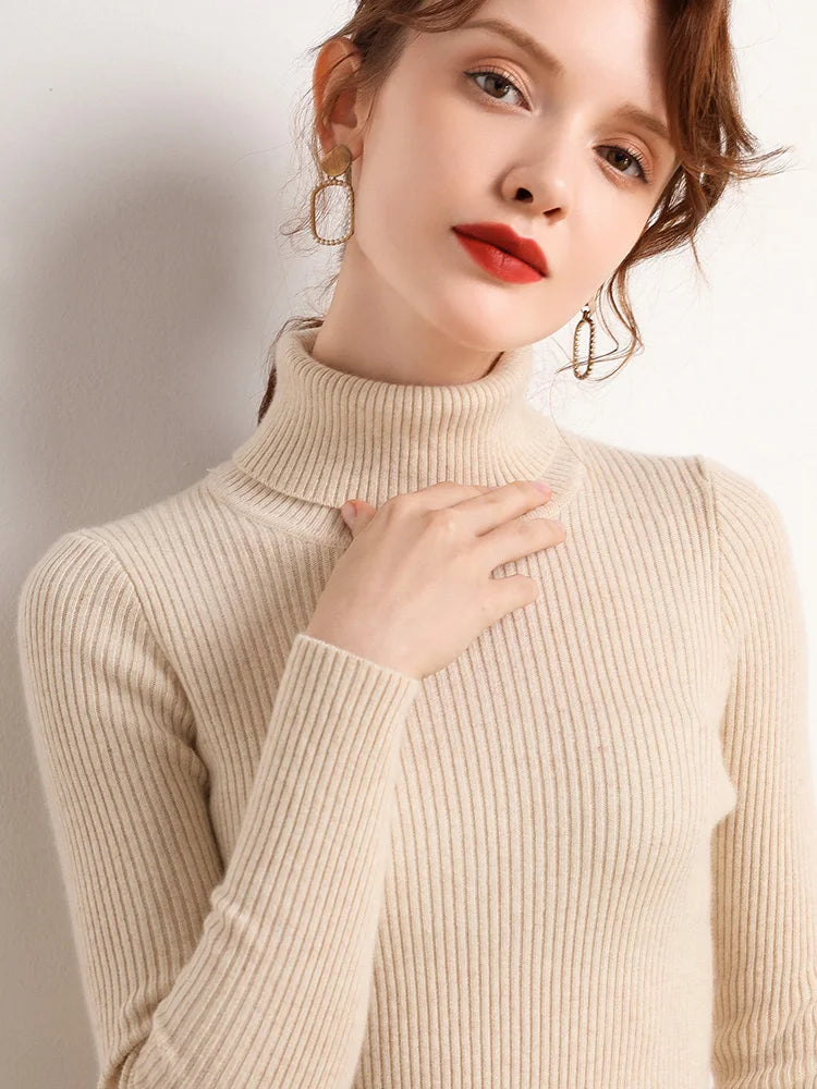 Elena | Soft and Elegant Winter Sweater