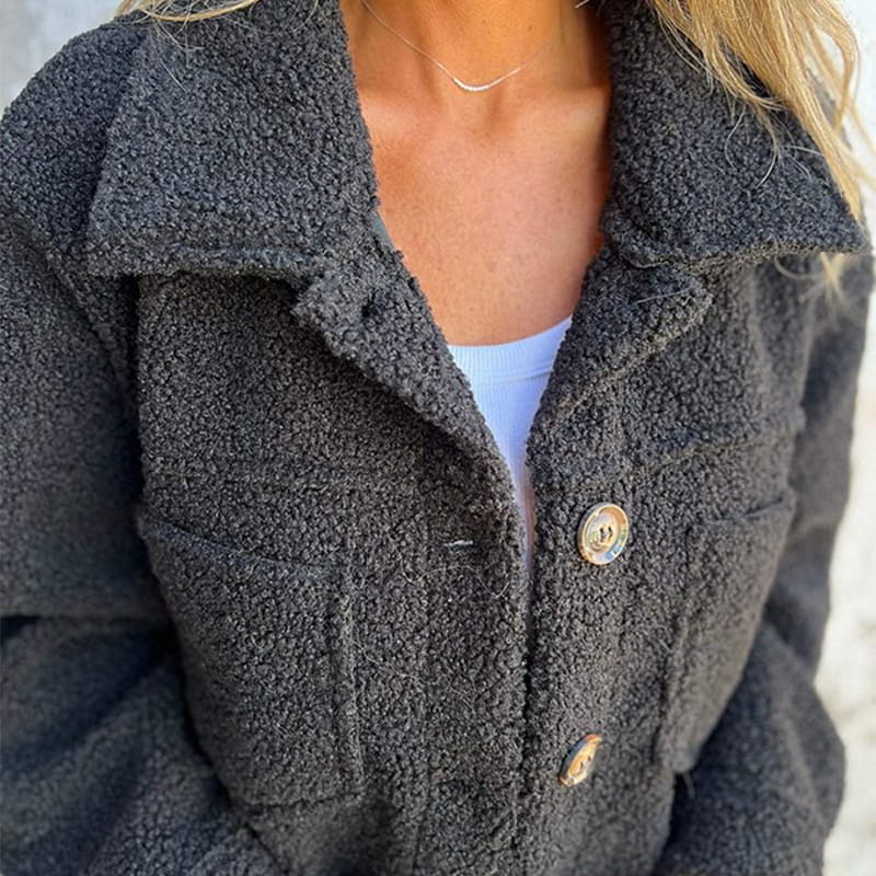 Aubrey | Cozy Button-Up Jacket